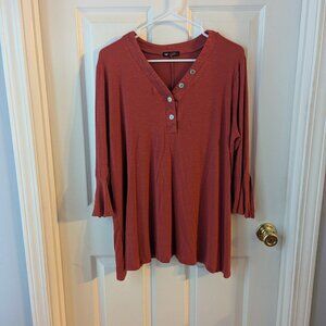 Vision soft burnt orange top - L